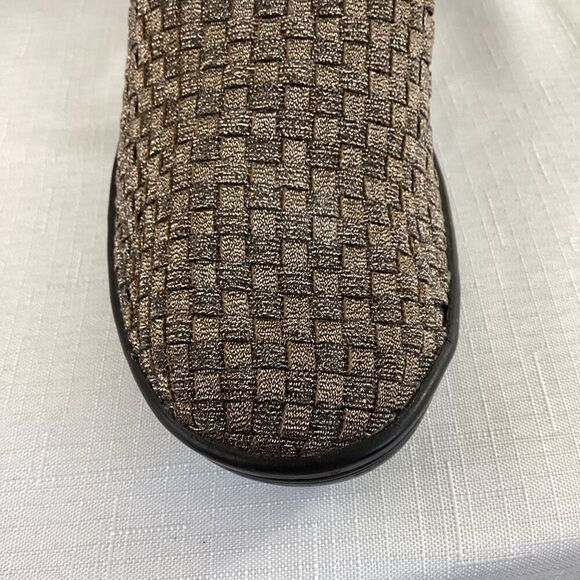 Bare Trap Women’s Slip-on Metallic Bronze Basket Weave Wedge Heel Size 8.5 - Picture 5 of 10